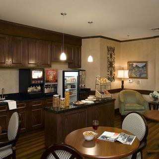 Atria Grapevine